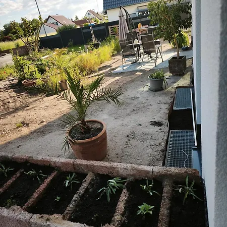 Am Sportplatz 아파트 Hagenbuechach