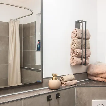 Apartamento Am Sportplatz Hagenbuechach